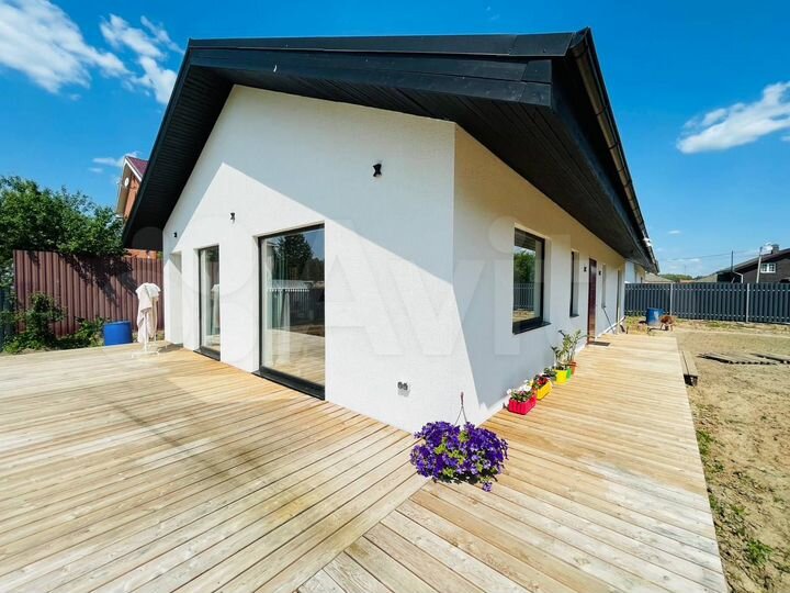 Дом 91,5 м² на участке 5 сот.