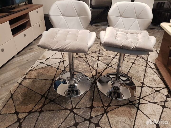 Барный стул