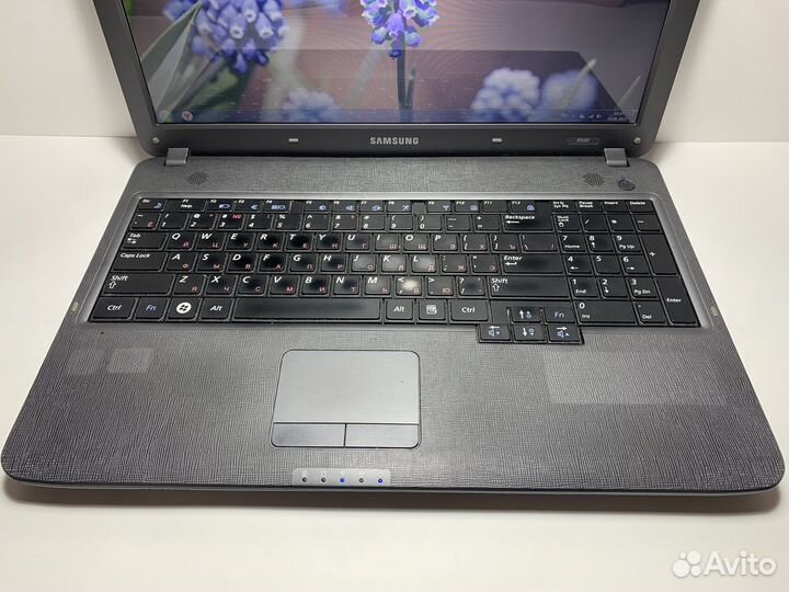 Офисный ноутбук Samsung Intel/4gb/SSD240gb