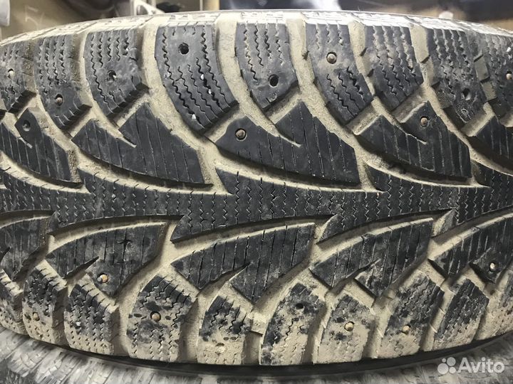 Hankook Winter I'Pike 225/60 R17