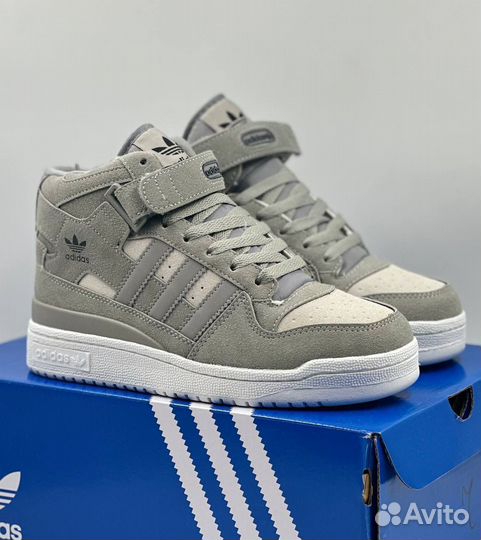 Кроссовки adidas зимние (36-41)