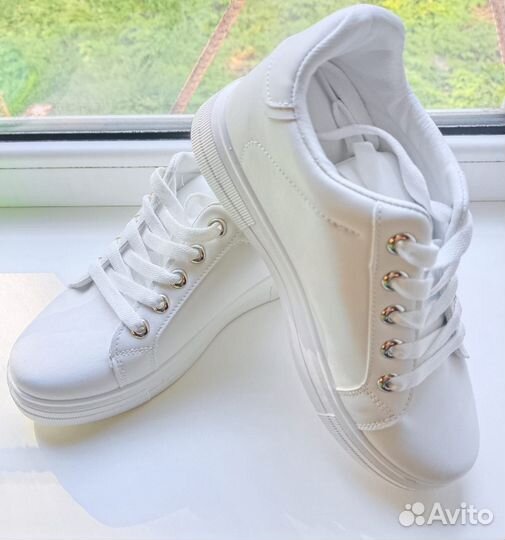 Кеды новые 38 р не подошли по размеру