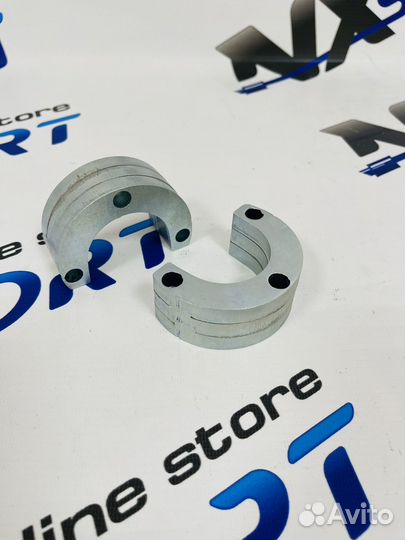 Проставки шаровых Нива 4х4 (30мм)