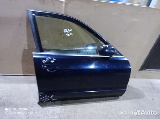 Дверь передняя правая Ауди А8 Д2 в сборе