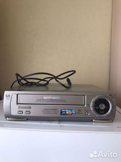 Видеомагнитофон