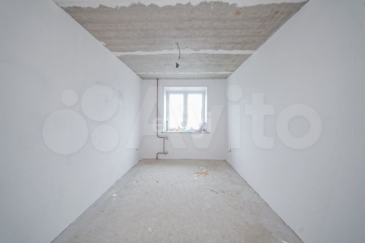 3-к. квартира, 84 м², 1/10 эт.