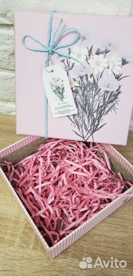 Коробка подарочная