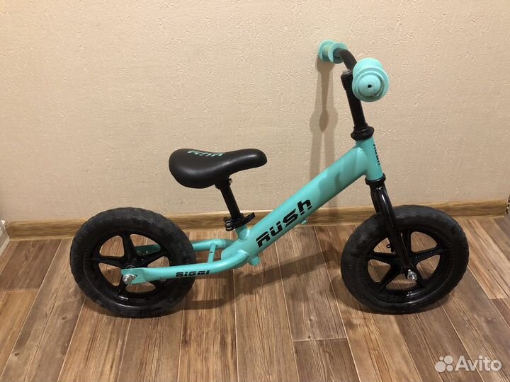 Беговел детский бу 12 дюймов