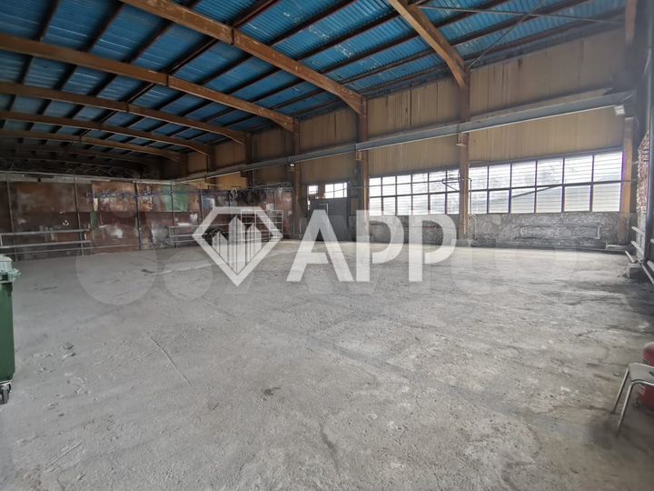 Складской комплекс с арендаторами 4000 м²