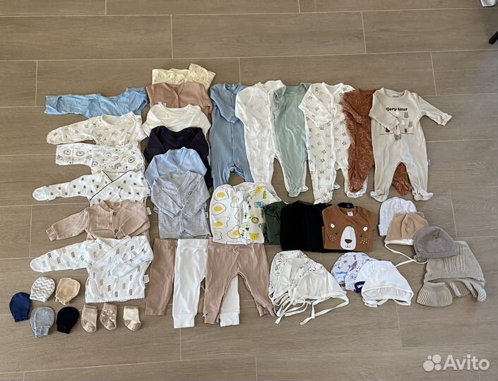 Одежда на малыша 0-6 месяцев