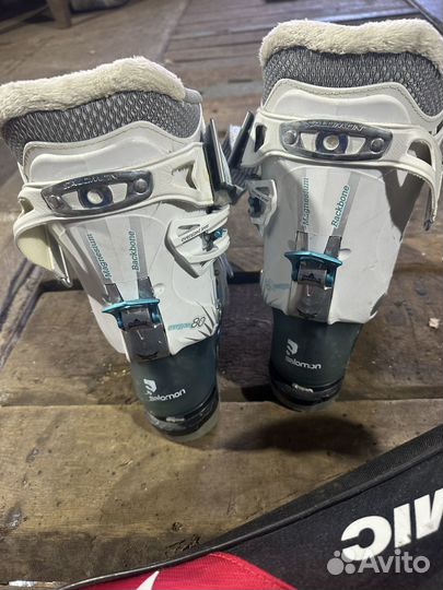 Горнолыжные ботинки salomon