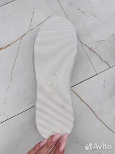 Кроссовки женские Luis vuitton