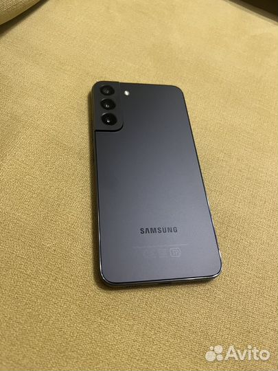 Samsung Galaxy S22+, 8/256 ГБ