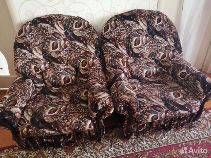 Мягкое кресло