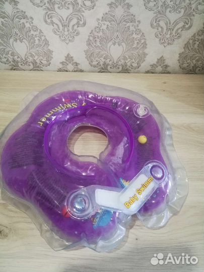 Горка, круг и сиденье для купания