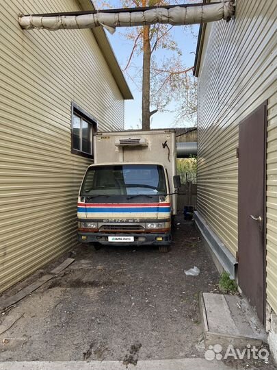 Mitsubishi Fuso Canter изотермический, 1995