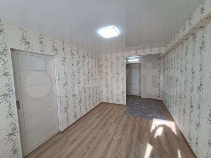 2-к. квартира, 40 м², 4/4 эт.