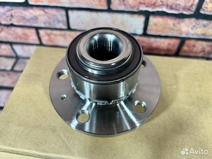 Подшипник передней ступицы Skoda Fabia