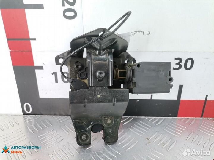 Замок багажника BMW 5 E39 2000 51248168892
