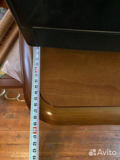 Компьютерный стол и тумбочка