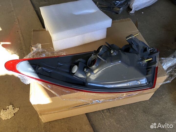 Nissan Almera G15 фонарь в крыло задний