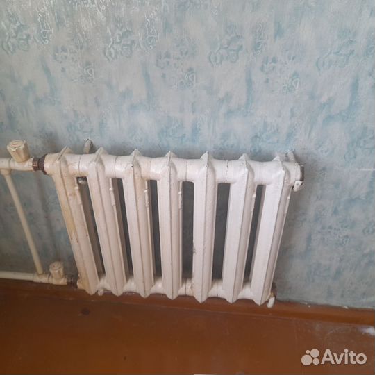 Батарея чугунная