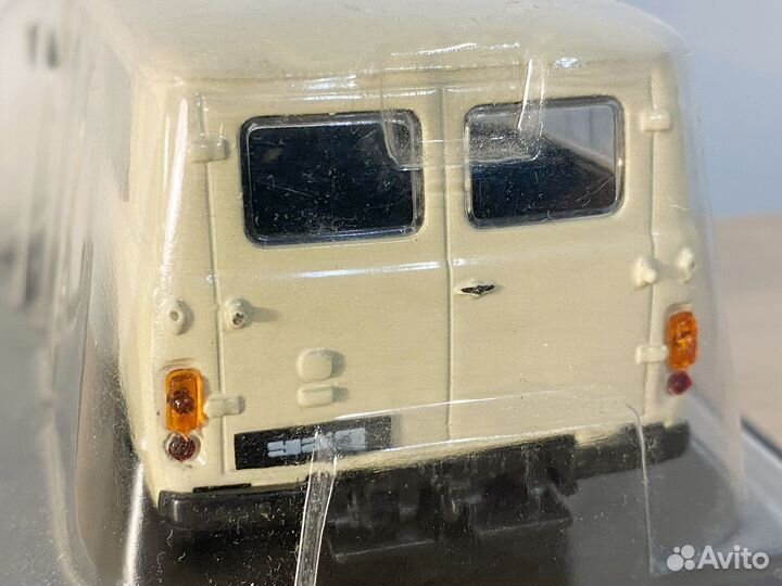 Модель уаз-452В фирмы Deagostini