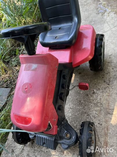 Трактор с педалями