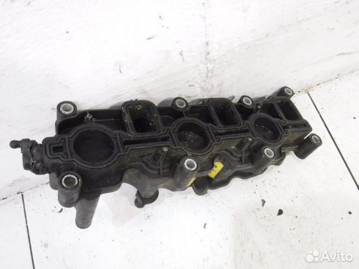 Впускной коллектор 059129711AL