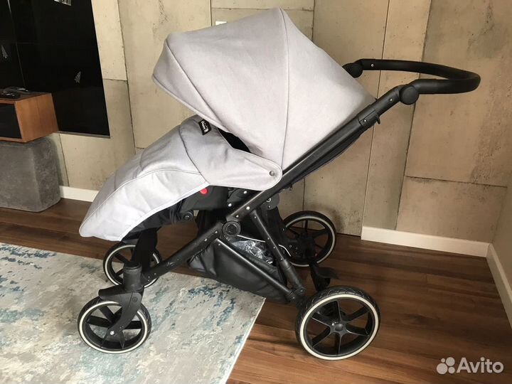 Коляска peppy zoom