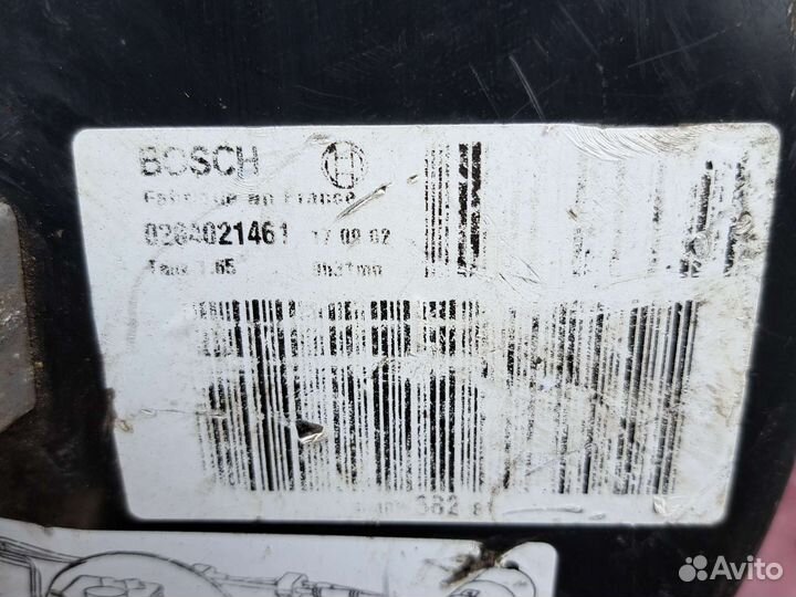 Вакуумный усилитель тормозов на Пежо 607