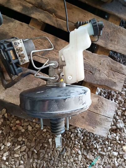 Вакуумный усилитель тормозов Geely Emgrand