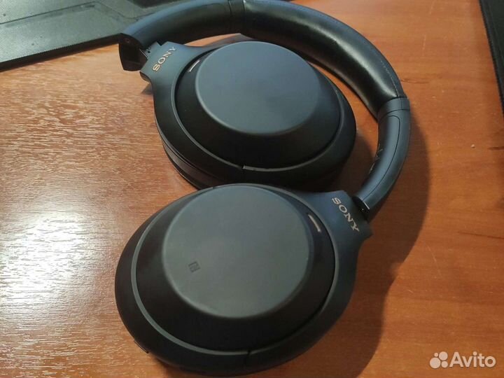 Sony WH-1000XM4