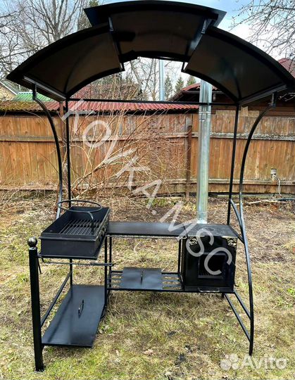 Мангал с крышей