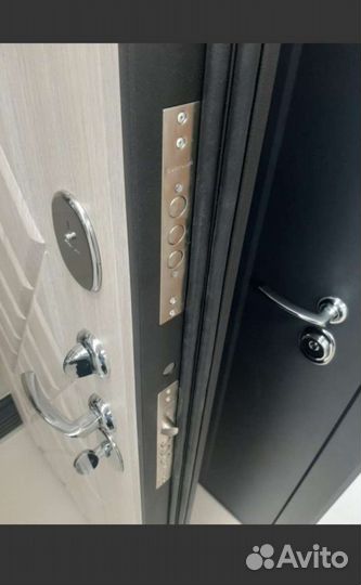 Дверь входная