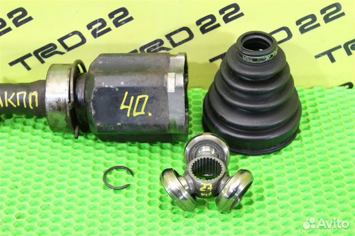 Шрус внутренний передний правый Toyota Rav4 ACA30