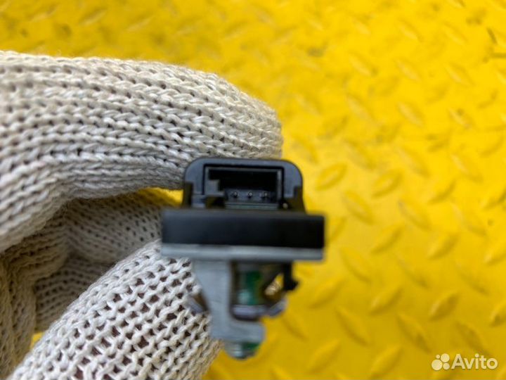 Усилитель антенны Volkswagen Tiguan 2 chhb 2.0