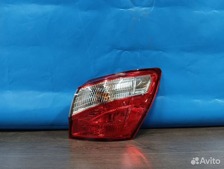 Фонарь правый Nissan Qashqai