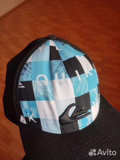 Бейсболка / кепка Quicksilver