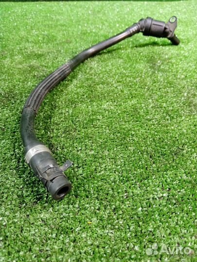 Клапан вентиляции картерных газов Mercedes-Benz