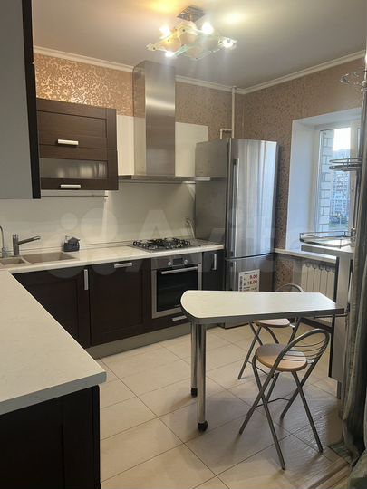 3-к. квартира, 65,3 м², 6/10 эт.