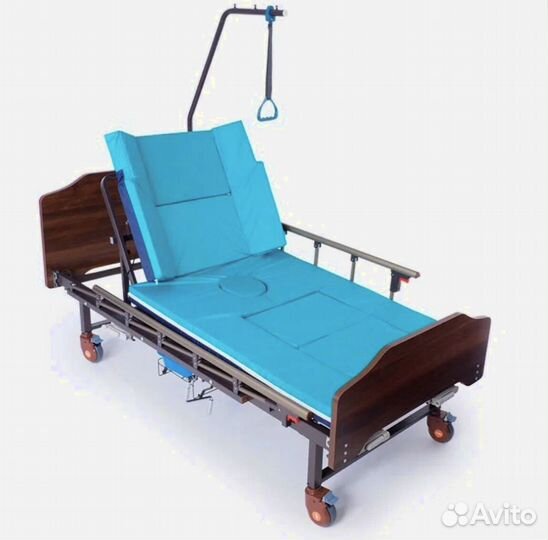 Медицинская кровать для лежачих больных
