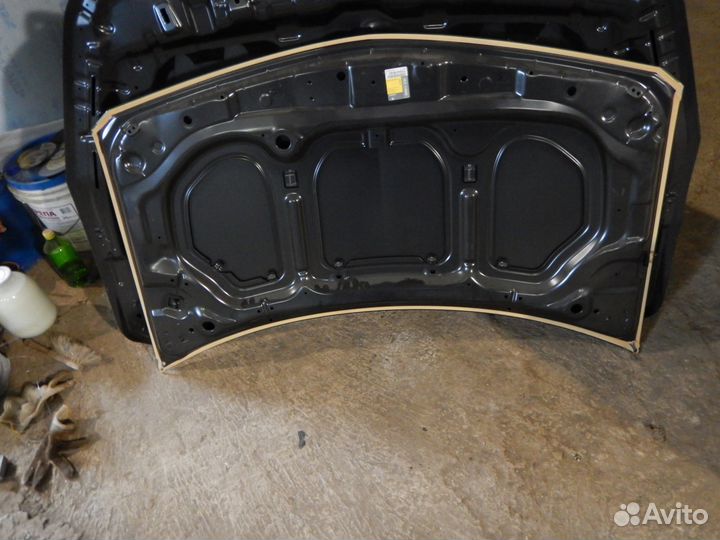 Капот Renault Megane II