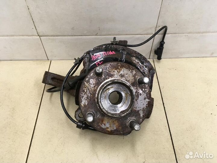 Кулак поворотный передний левый Tiida (C11) 2007-2