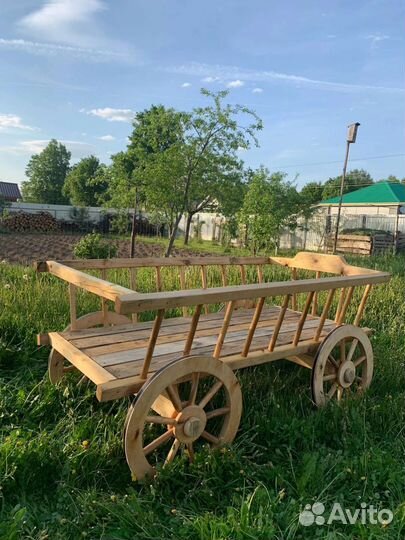 Телега декоративная