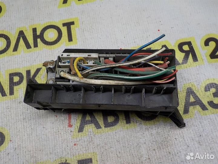 Блок предохранителей Nissan Maxima (A33) 1999-2003