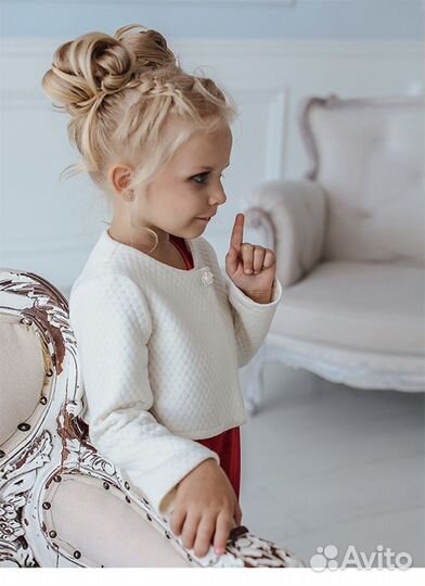 Жакет для девочки новый 92 размер