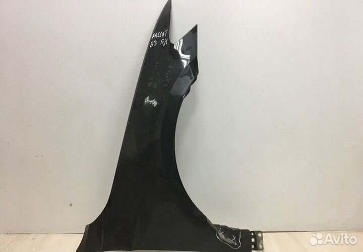 Крыло переднее правое Volkswagen Passat B8 (14) oem 3G0821106 (вмятина )
