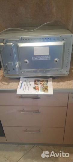 Микроволновая печь Panasonic NN-DS596M