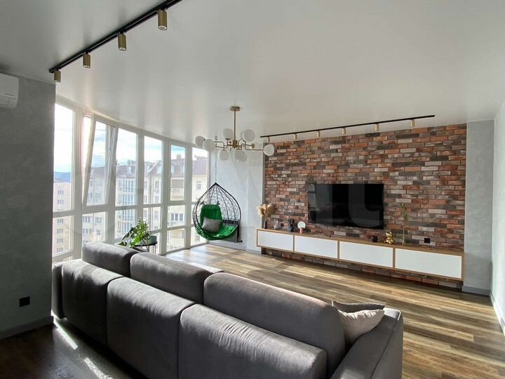 3-к. квартира, 98 м², 10/12 эт.